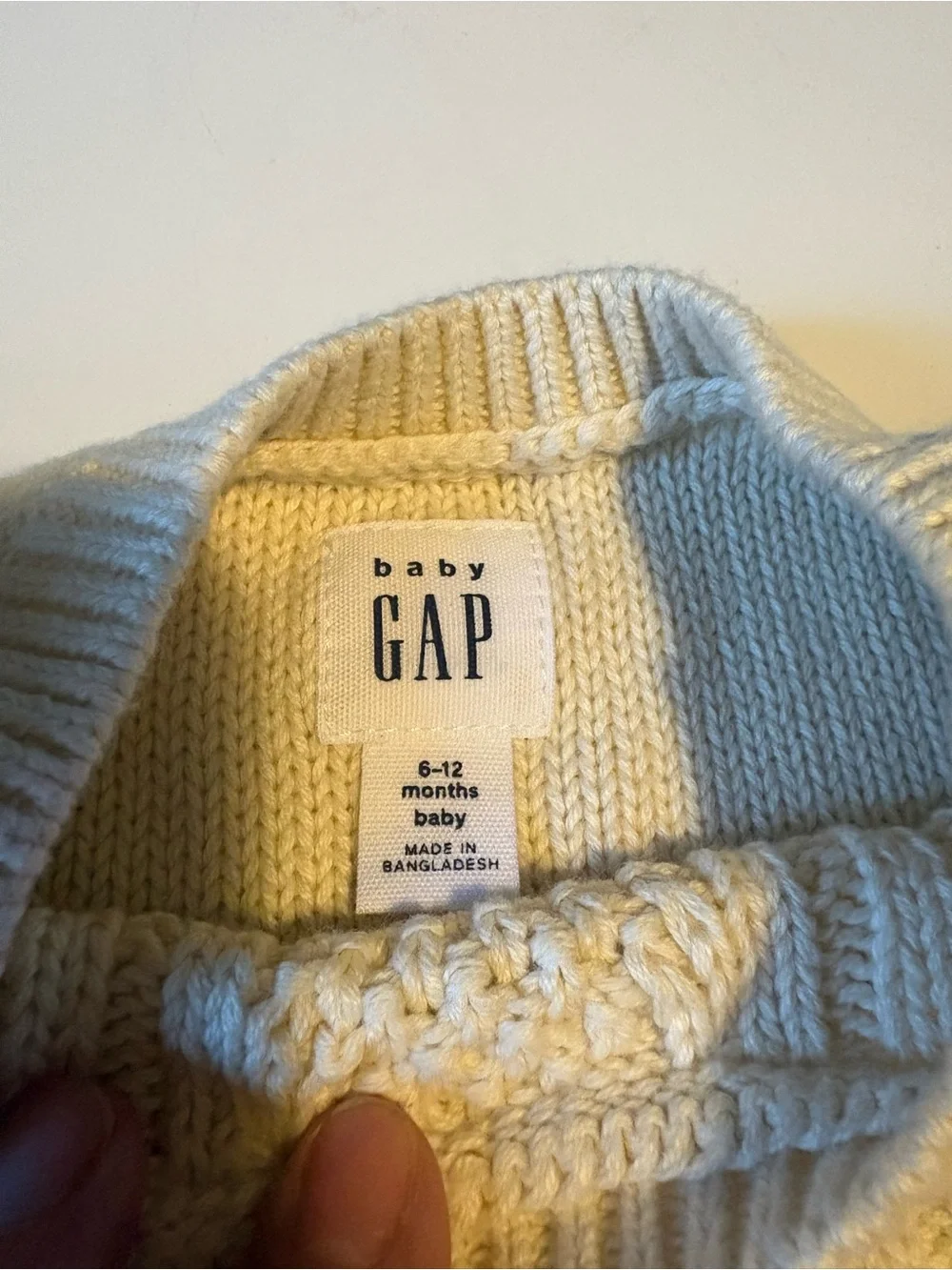 GAP baby 6-12 Months penguin hoodie knit and Cream Kids Sweater lot of 2